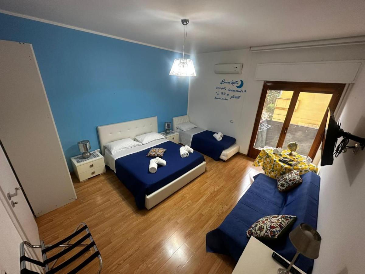Iris Room Palermo Esterno foto